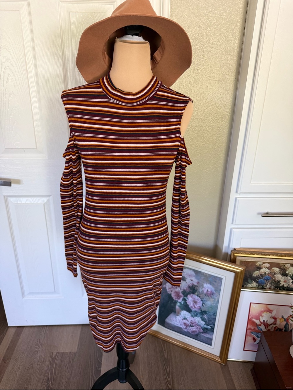 Rue21 Striped Cold-Shoulder Midi Dress in Rust Multi